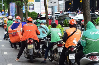 Xoá sổ 400.000 xe máy xăng chạy dịch vụ: Đánh đổi là có nhưng chắc chắn có lợi
