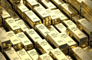 Giá vàng hôm nay 25/8: Chững lại, chờ động thái mới của Fed
