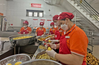 Công tác dinh dưỡng ở trẻ em: Sớm can thiệp để tránh hệ lụy