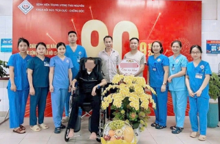 Cứu sống nam thanh niên đang được đưa 'về nhà lo hậu sự'