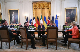 Có những lựa chọn nào để bảo đảm an ninh cho Ukraine?