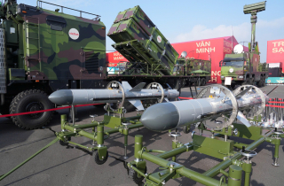 Cận cảnh pháo tự hành, radar hiện đại do Việt Nam tự sản xuất