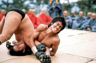 Không đánh trận nào, vì sao Lý Tiểu Long vẫn được coi là 'sư tổ' MMA?