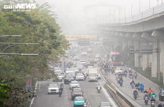 Ngoài máy đo nổng độ cồn, CSGT nên được trang bị cả máy đo khí thải xe