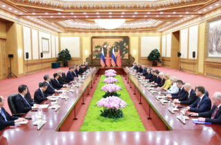 Nga - Trung Quốc cam kết thúc đẩy quan hệ song phương