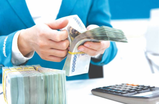 Thuế thu nhập cá nhân: Đề xuất rút bậc, mức nộp cao nhất 35%
