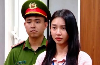 Nhận gần 7 tỷ đồng livestream bán kẹo Kera, hoa hậu Thuỳ Tiên khắc phục 3,2 tỷ