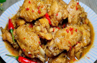 Cách làm gà kho nước dừa thơm ngon, đơn giản