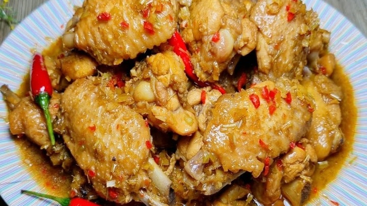Cách làm gà kho nước dừa thơm ngon, đơn giản