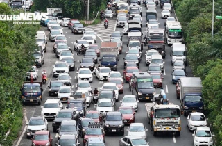 Chỉ nên cho phép xe tải chạy ở làn phải ngoài cùng trên cao tốc