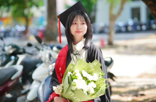 Nữ sinh tốt nghiệp thủ khoa Đại học Ngoại thương điểm tuyệt đối