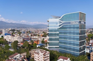 Cận cảnh khách sạn Hilton cao nhất Nepal trước khi bị thiêu rụi