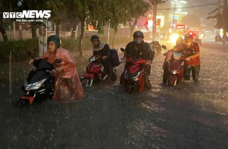 Dự báo thời tiết 10 ngày: Biển Đông xuất hiện vùng áp thấp, Nam Bộ mưa gia tăng