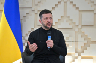 Tổng thống Ukraine sẵn sàng đàm phán trực tiếp với ông Putin