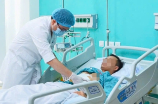 Phát hiện ung thư gan khi khám sức khoẻ định kỳ