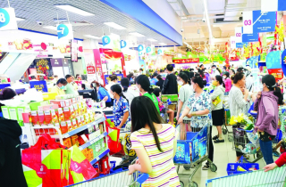 Tiêu dùng - bán lẻ góp sức vào tăng trưởng kinh tế