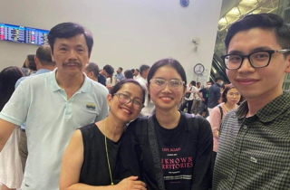 Hai con của NSND Trung Anh: Con trai làm IT, con gái nhận học bổng tiến sĩ ở Mỹ