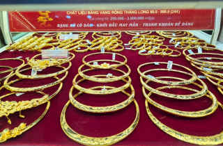 Giá vàng tăng vọt lên 133 triệu đồng/lượng