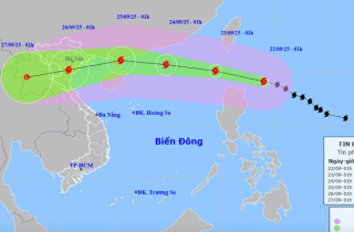 Siêu bão Ragasa đạt cấp cực đại 17 khi vào Biển Đông gây sóng cao trên 10m