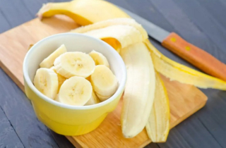 Thời điểm ăn chuối giúp giảm cholesterol và huyết áp