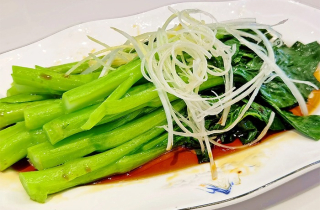 3 loại rau mùa thu được gọi là 'vua canxi', ai cũng nên ăn thường xuyên