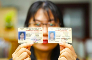 Chờ cấp lại giấy phép lái xe có được đi lại trên đường không?