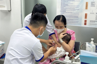 Bác sĩ tại nhà: Bảo vệ trẻ trước 4 bệnh truyền nhiễm nguy hiểm