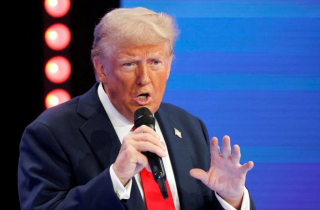 Họp khẩn tướng lĩnh quân đội, Tổng thống Trump tái định nghĩa sức mạnh Mỹ