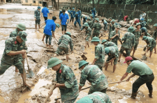 Quân đội chuẩn bị sẵn sàng tìm kiếm cứu hộ, cứu nạn đường không ứng phó bão số 11