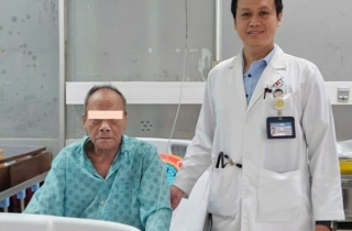 Giành lại sự sống cho cụ ông 95 tuổi đột quỵ liệt toàn thân