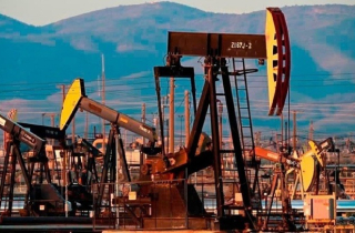 Giá xăng dầu hôm nay 7/10: Tiếp đà tăng
