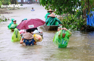 Nước chưa rút, ngoại thành Hà Nội tiếp tục chìm trong biển nước 2–4 ngày tới