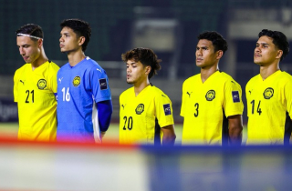 Mất 7 sao nhập tịch gian lận, Malaysia thắng 3-0 vẫn bị chê kém