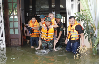 Mưa lũ làm 18 người chết, mất tích, thiệt hại 7.050 tỷ đồng
