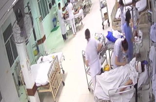2 gia đình gặp tai nạn khi đi khám bệnh: Bé 11 tháng tuổi tử vong thương tâm