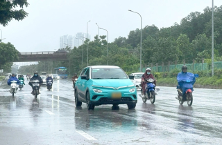 Bắc Bộ còn mưa rào rải rác, cục bộ có nơi mưa to