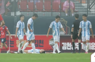 Bị tố đánh chửi cầu thủ, HLV Shin Tae-yong ‘phản pháo’ kịch liệt