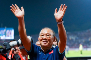 Chuyên gia Indonesia muốn ông Park Hang Seo thay Kluivert