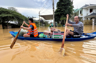 Bộ Nông nghiệp và Môi trường: Phương án ứng phó với lũ lịch sử còn bị động