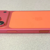 iPhone 17 Pro Max màu cam vũ trụ bị phai thành hồng, fan hoang mang tột độ