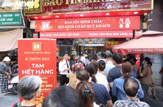 Vàng vượt 152 triệu/lượng: Bị hạn chế 2 ngày mới được mua, khách quay ra ôm bạc