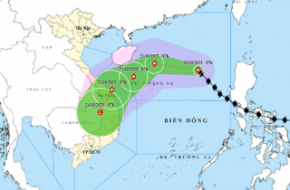 Bão số 12 hướng về ven biển Huế - Quảng Ngãi, miền Trung mưa lớn dài ngày