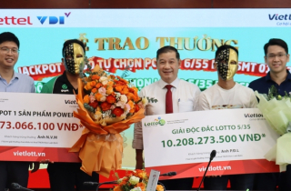 Cả gia đình mất ngủ vì trúng độc đắc gần 37 tỷ đồng