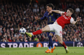 Gyokeres ghi cú đúp, Arsenal vùi dập Atletico Madrid trong 15 phút
