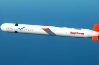 Ông Trump lắc đầu, Ukraine cạn dần hi vọng nhận tên lửa Tomahawk
