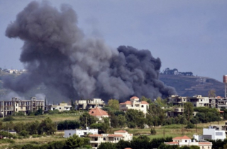 Israel xóa sổ nhà máy sản xuất vũ khí của Hezbollah