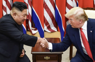 Ông Trump sẽ không gặp ông Kim Jong-un trong chuyến công du châu Á