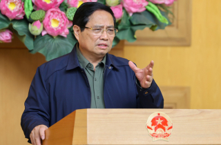 Thủ tướng: Bằng mọi biện pháp phải tiếp tế cho người dân bị cô lập do mưa lũ