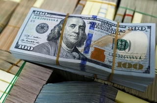 Tỷ giá trên thị trường tự do liên tục tăng do đâu?