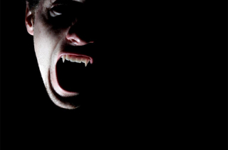 Dùng toán học chứng minh ma cà rồng và zombie không thể có thật